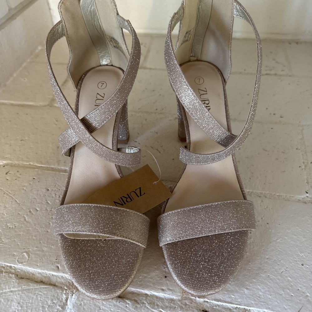 Zurin‎ Women's Gold Formal Sandals Block Heel Zip Back